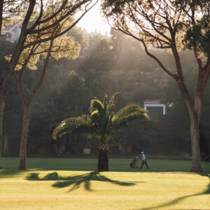 mejor época jugar golf Marbella